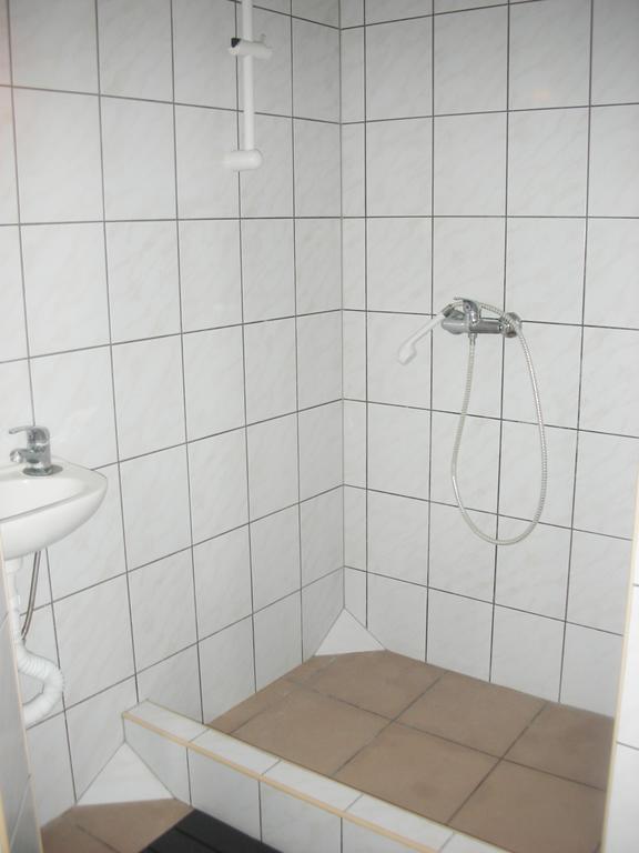 בודפשט 2Night Hostel מראה חיצוני תמונה