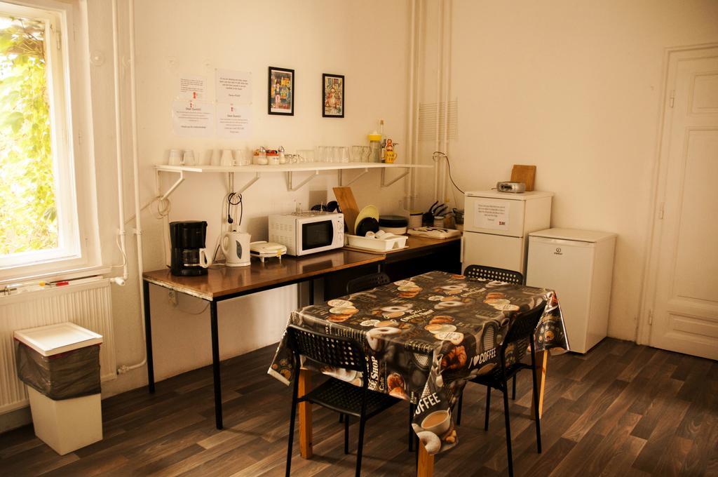 בודפשט 2Night Hostel מראה חיצוני תמונה